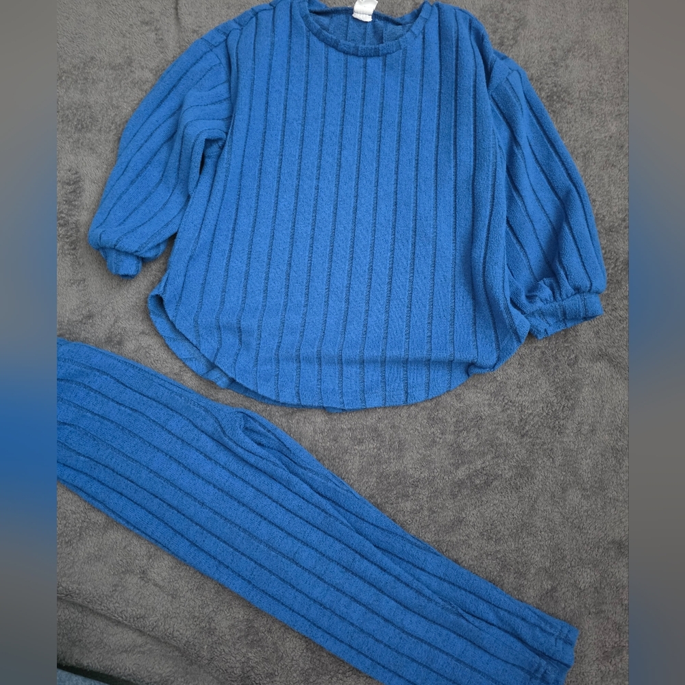 Blue Ribbed Knit Sweater and Pants‎ Set